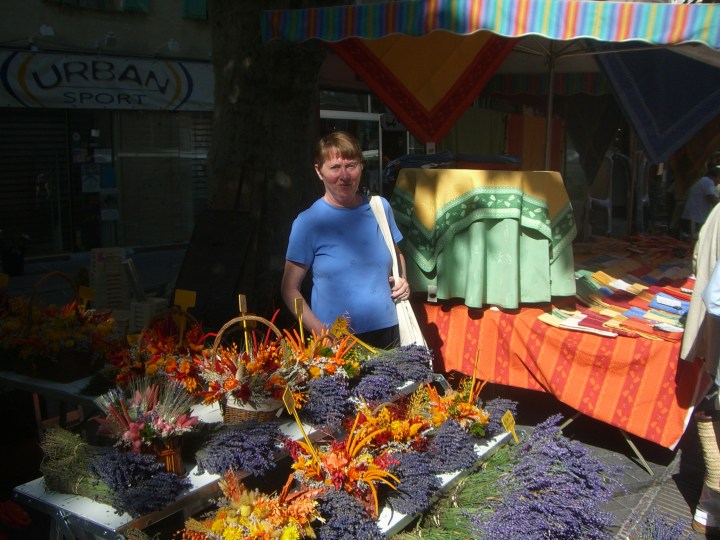 isle sur la sorgue market