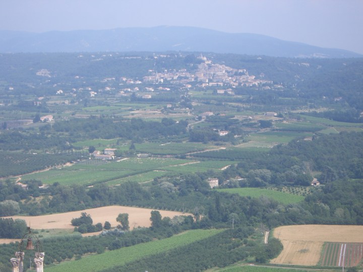 marquis de sade ruins castle lacoste france
