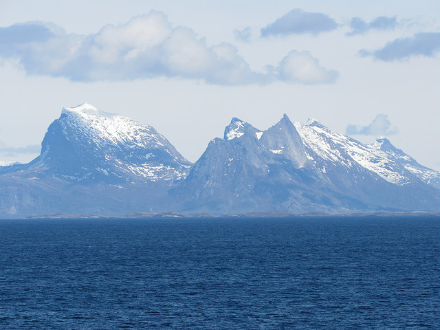 Closeup of the Lofoten Wall